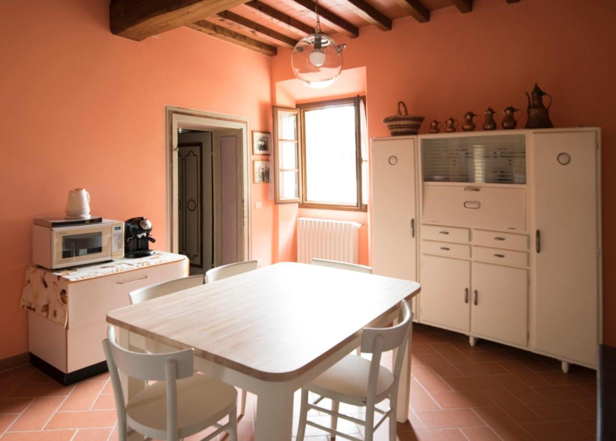 Villa Moris Bed And Breakfast Tavarnelle Val di Pesa ภายนอก รูปภาพ
