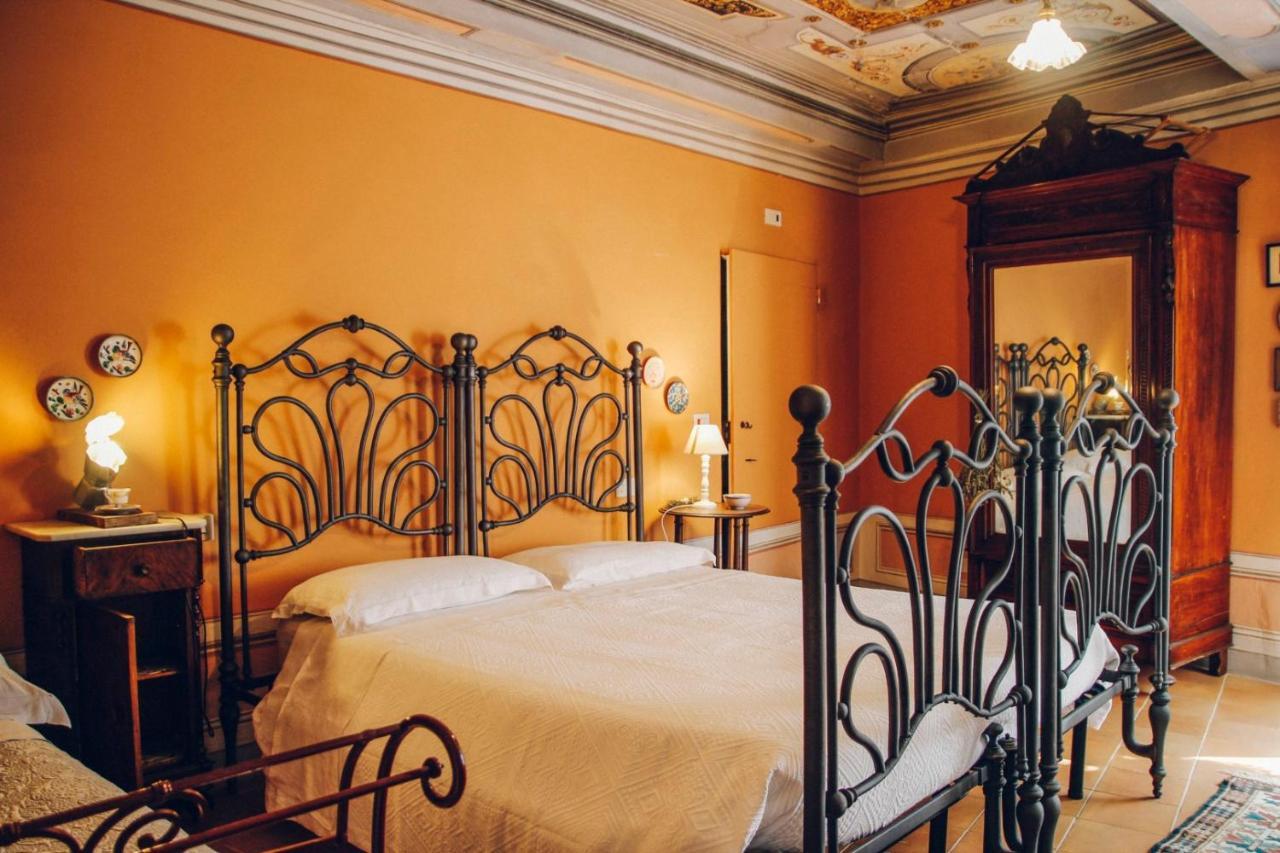 Villa Moris Bed And Breakfast Tavarnelle Val di Pesa ภายนอก รูปภาพ